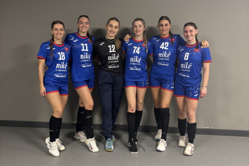 Šalianske hádzanárky v Turecku kostrou reprezentácie.