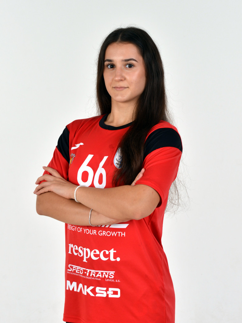 Nikolett Puskásová